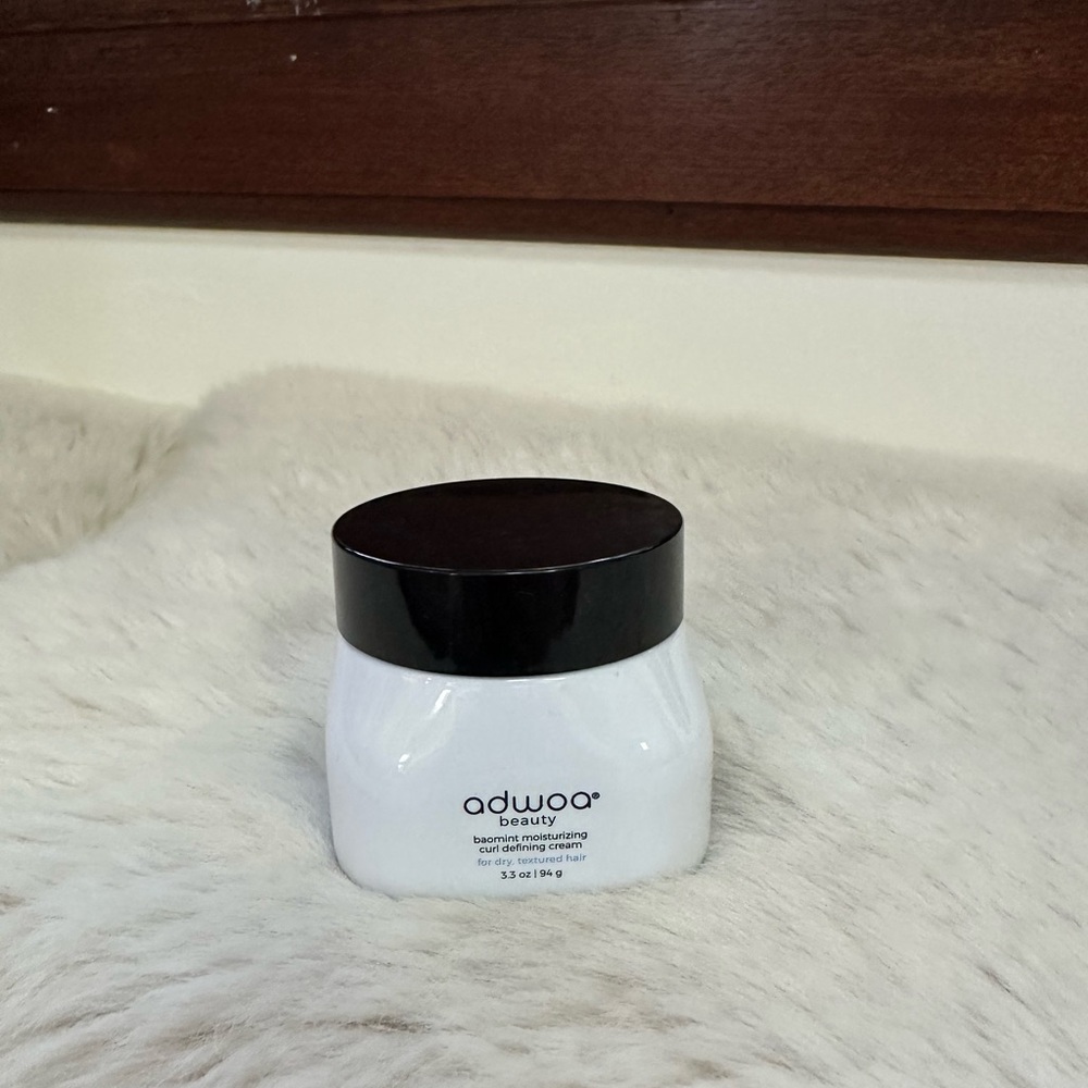 Adwoa Beauty baomint moisturizing curl defining gel 3.3oz/94g New
